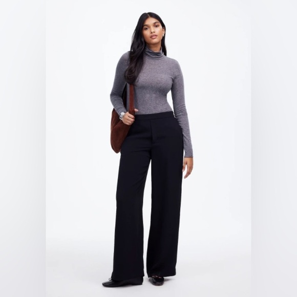 Madewell Pull On Straight Pants - Picture 2 of 7